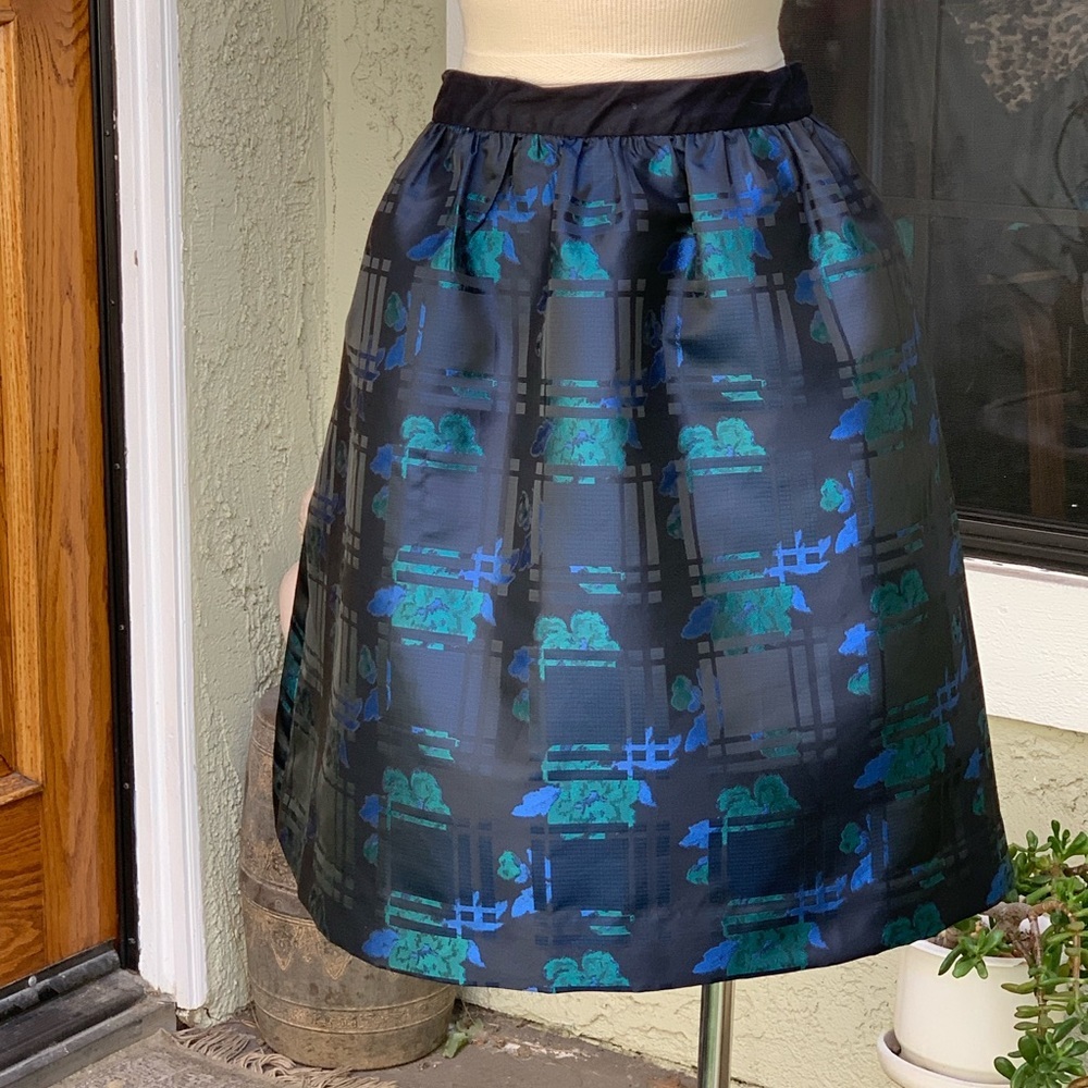 J CREW FACTORY woman’s skirt. Size 8